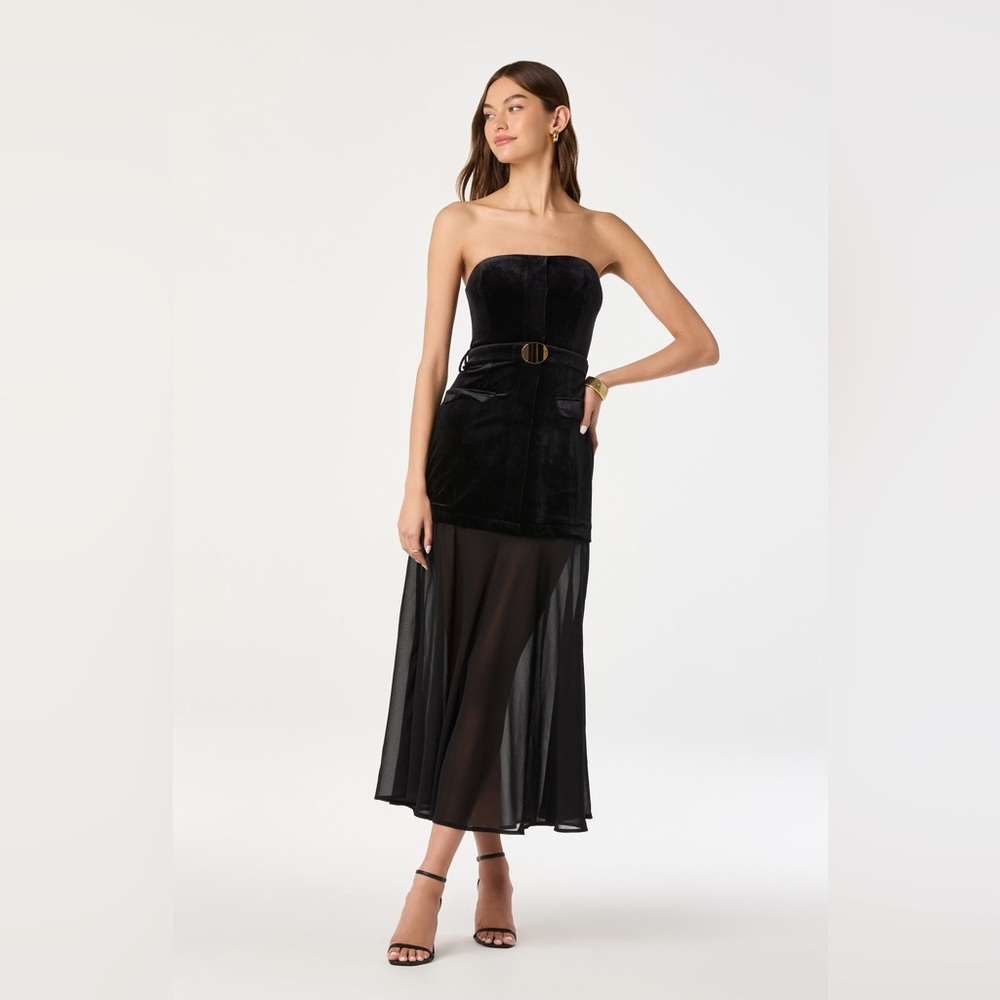 ASTR Strapless Contrast Belted Midi Dress